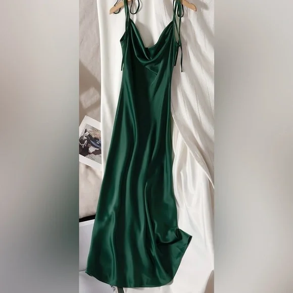 Dark Green Silky Dress | Color: Green | Size: 0 | Missseattlerain's Closet